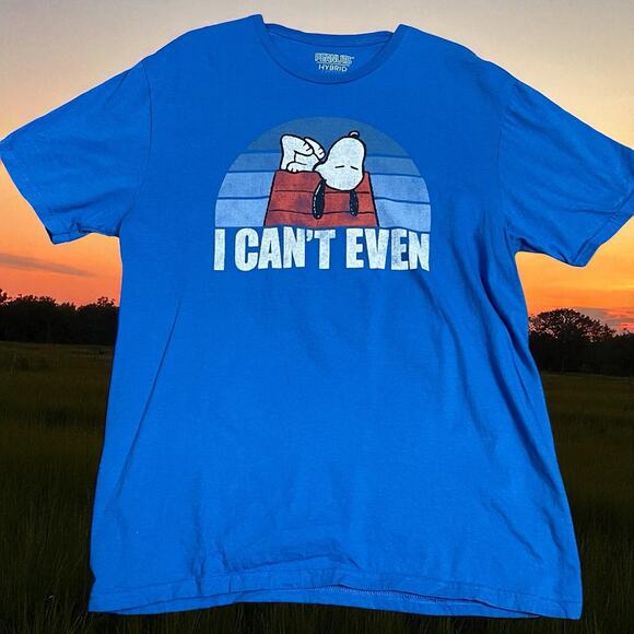 Hybrid Peanuts Snoopy Doghouse Charlie Brown Tee Large I Cant Even Graphic Top - Picture 1 of 10